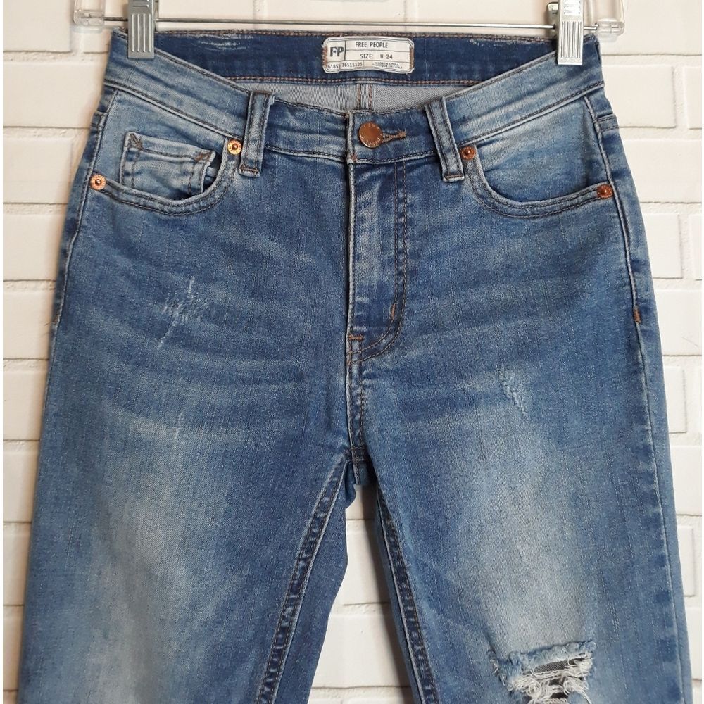 Free People Women's Distressed Skinny Stretch Denim Raw Hem Ankle Blue Jeans 24 - Picture 3 of 11